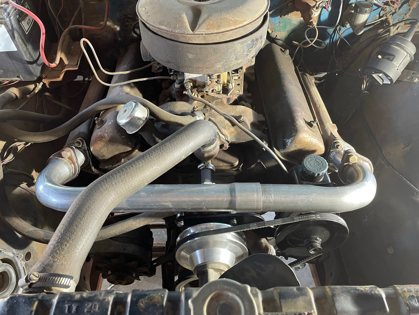 Power steering pump kit for Ford 292-312 Y-Block engine